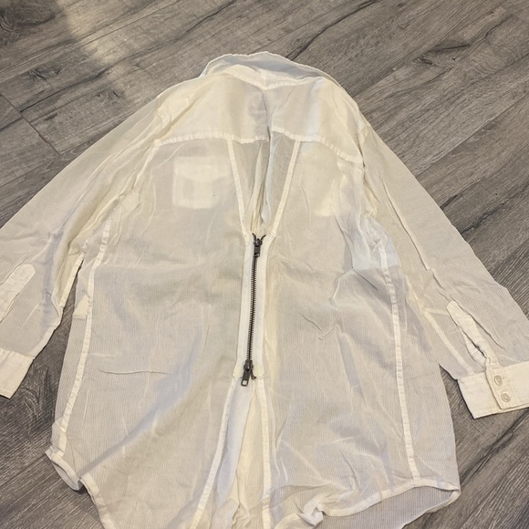 Elizabeth & James Tunic - Picture 5 of 5